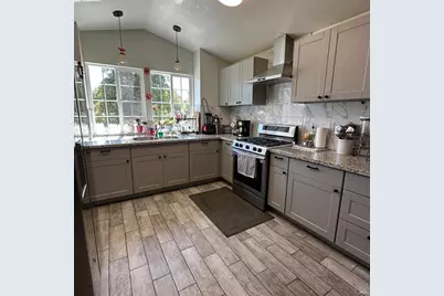 2008 Tokay Street, Santa Rosa, CA 95404 - Photo 14