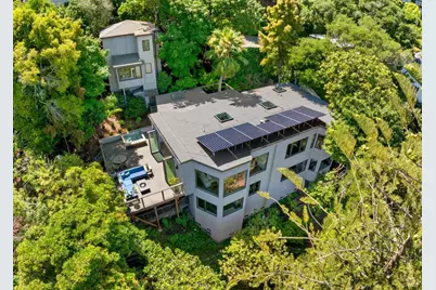 290 Beach Road, Belvedere, CA 94920 - Photo 52