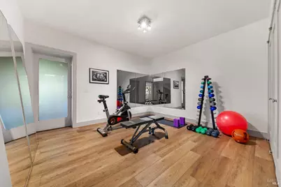 290 Beach Road, Belvedere, CA 94920 - Photo 50