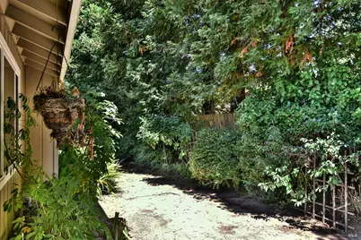 18945 Carillo Court, Sonoma, CA 95476 - Photo 24