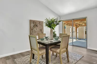 526 Bella Vista Drive, Suisun City, CA 94585 - Photo 14
