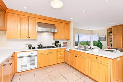 6006 Wild Horse Valley Road, Napa, CA 94558 - Photo 18