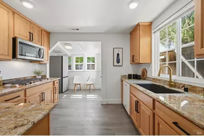 1081 Evans Avenue, Napa, CA 94559 - Photo 12