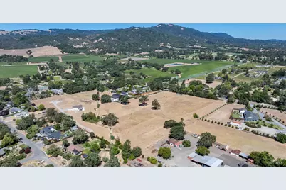 1050 Craig Avenue, Sonoma, CA 95476 - Photo 8