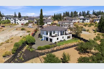 3735 Woodbourne Place, Santa Rosa, CA 95403 - Photo 60