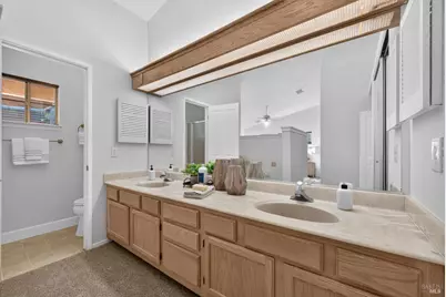 712 Ashford Court, Vacaville, CA 95687 - Photo 48