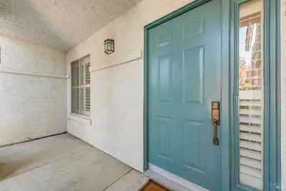 712 Ashford Court, Vacaville, CA 95687 - Photo 8