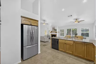 712 Ashford Court, Vacaville, CA 95687 - Photo 30