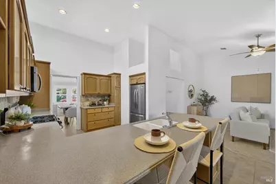 712 Ashford Court, Vacaville, CA 95687 - Photo 28