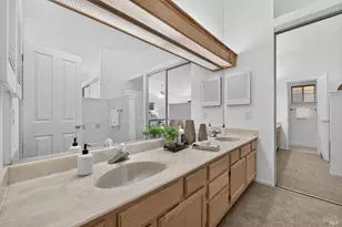 712 Ashford Ct, Vacaville, CA 95687 - Photo 52