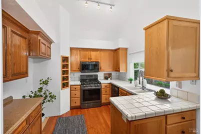 2578 Harvest Lane, Napa, CA 94558 - Photo 4