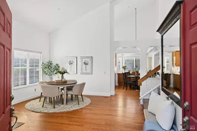 2578 Harvest Lane, Napa, CA 94558 - Photo 2