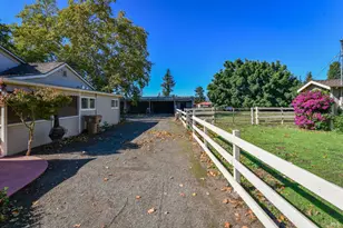 2060 Hagen Rd, Napa, CA 94558 - Photo 32