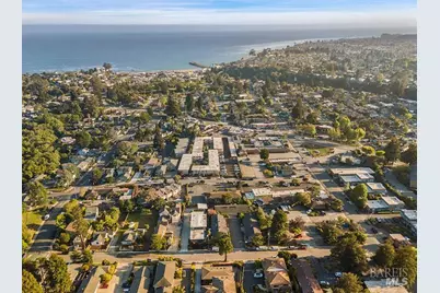 407 Pine Street, Capitola, CA 95010 - Photo 34