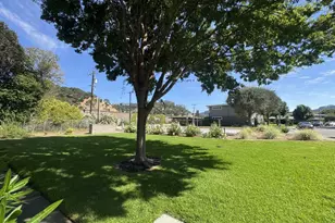 1080 Los Gamos Rd, San Rafael, CA 94903 - Photo 2