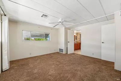 90 Hacienda Drive, Napa, CA 94558 - Photo 32