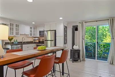 17217 Hillcrest Avenue, Sonoma, CA 95476 - Photo 24