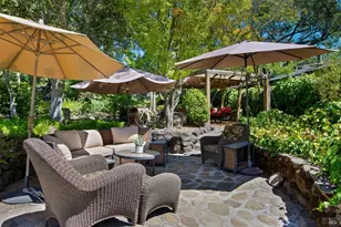17217 Hillcrest Ave, Sonoma, CA 95476 - Photo 2
