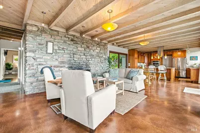 951 Meadowsweet Drive, Corte Madera, CA 94925 - Photo 4