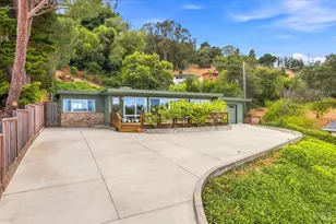 951 Meadowsweet Dr, Corte Madera, CA 94925 - Photo 1