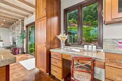 951 Meadowsweet Drive, Corte Madera, CA 94925 - Photo 12