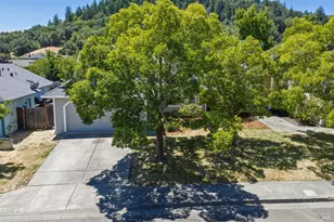131 William Cir, Cloverdale, CA 95425 - Photo 2