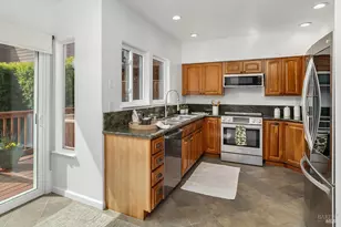 85 Parkview Cir, Corte Madera, CA 94925 - Photo 12