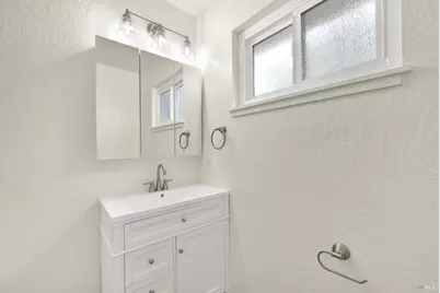 2081 Coronado Avenue, Napa, CA 94559 - Photo 20