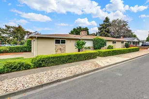 2081 Coronado Ave, Napa, CA 94559 - Photo 2