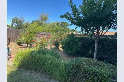107 Greg Court, Vacaville, CA 95687 - Photo 28