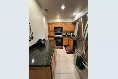 107 Greg Court, Vacaville, CA 95687 - Photo 8