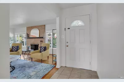 1126 Valle Vista Avenue, Vallejo, CA 94589 - Photo 4