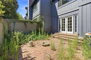 7 Rosemary Ct, Novato, CA 94945 - Photo 24