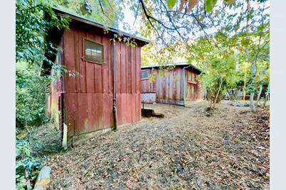 2001 Redwood Drive, Healdsburg, CA 95448 - Photo 20