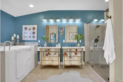 130 W C Street, Benicia, CA 94510 - Photo 18