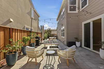 547 Sapphire Street, Petaluma, CA 94952 - Photo 60