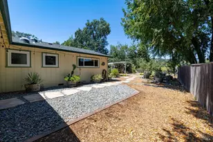 235 N Foothill Blvd, Cloverdale, CA 95425 - Photo 28