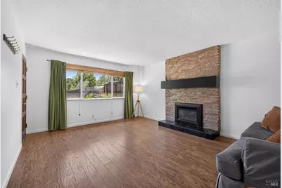 235 N Foothill Boulevard, Cloverdale, CA 95425 - Photo 2