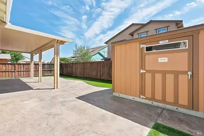7042 Cardinal Court, Vacaville, CA 95687 - Photo 34