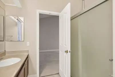 370 Engell Court, Suisun City, CA 94585 - Photo 22
