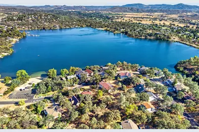 18420 North Shore Drive, Hidden Valley Lake, CA 95467 - Photo 6