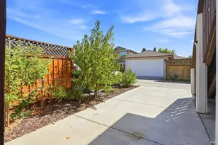 1030 Brunello Dr, Santa Rosa, CA 95407 - Photo 36