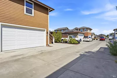 1030 Brunello Drive, Santa Rosa, CA 95407 - Photo 38