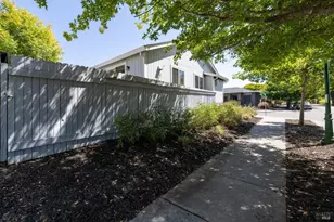 2589 Zircon Pl, Santa Rosa, CA 95404 - Photo 34