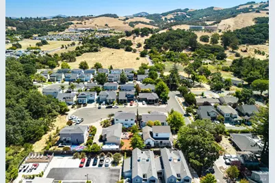 2589 Zircon Place, Santa Rosa, CA 95404 - Photo 40