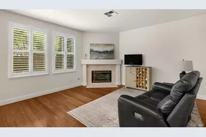 1361 Birdie Drive, Windsor, CA 95492 - Photo 12