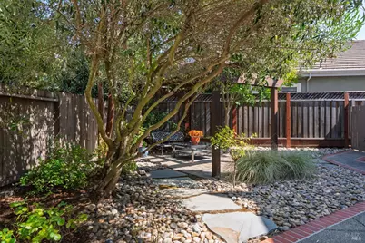 1361 Birdie Drive, Windsor, CA 95492 - Photo 16