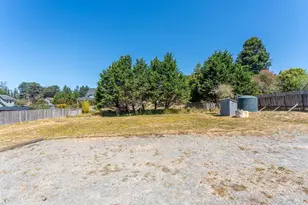 10490 Blair St, Mendocino, CA 95460 - Photo 22