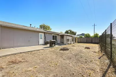 233 Maple Street, Suisun City, CA 94585 - Photo 26