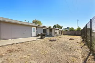 233 Maple St, Suisun City, CA 94585 - Photo 26